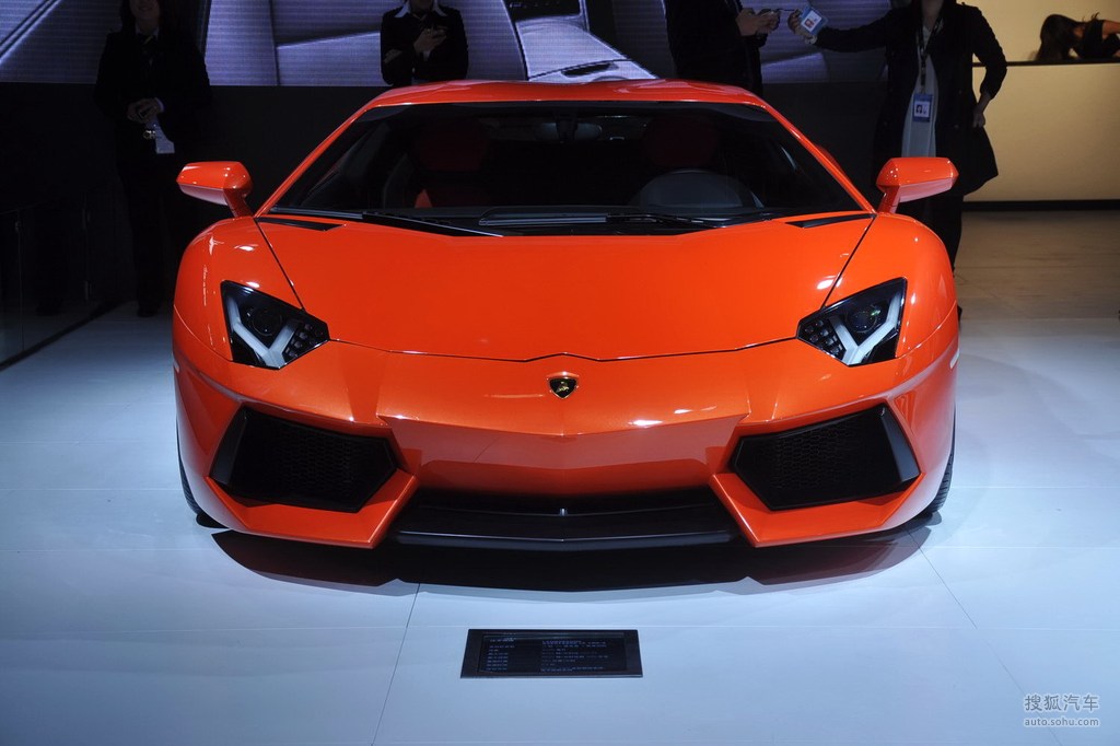 圖庫 蘭博基尼 蘭博基尼 aventador 2017款 aventador s 2015款 lp