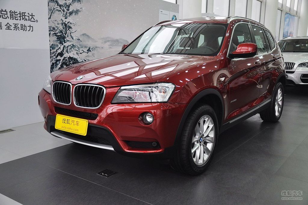 【 宝马x3高清图片】_2013款 xdrive20i 豪华型_朱砂红金属漆_外观