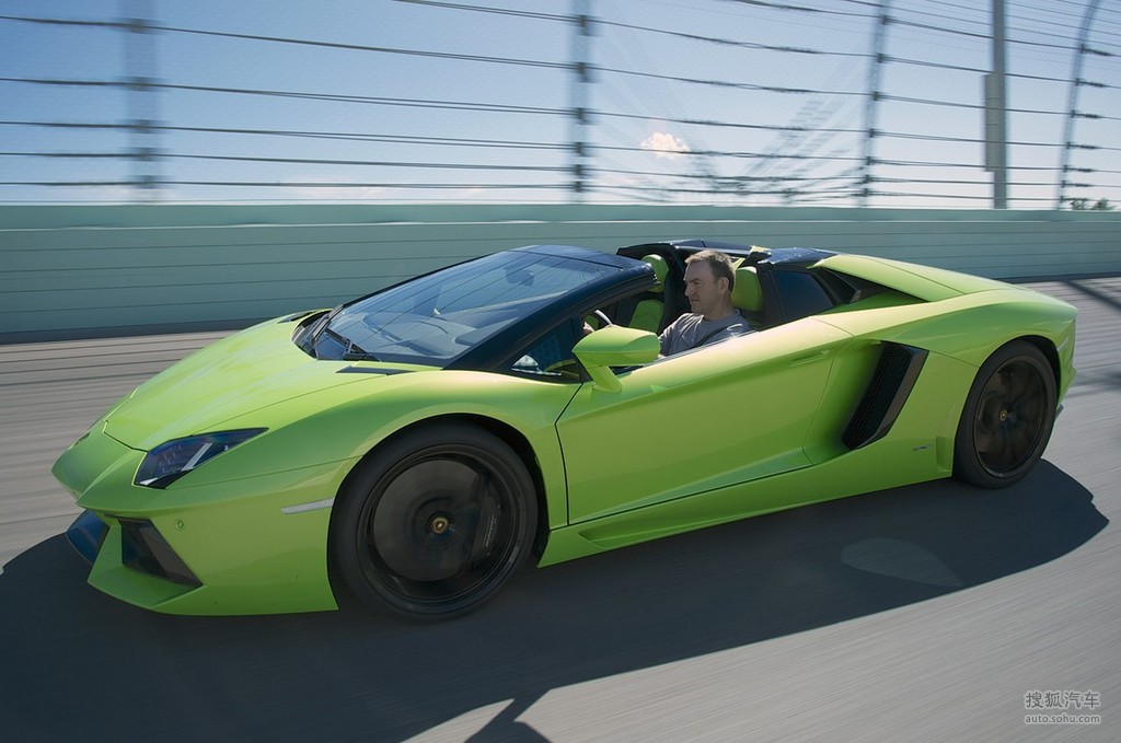 兰博基尼lp7004敞篷版官图