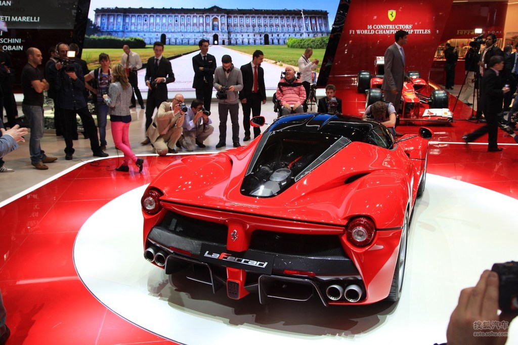 法拉利laferrari日内瓦车展实拍