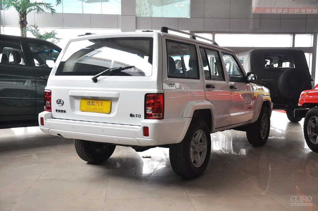 北汽制造骑士s12