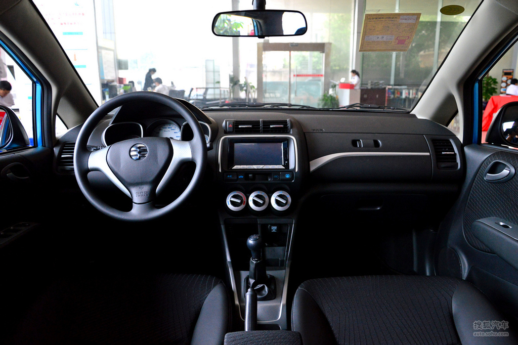 【 理念s1高清图片】_内饰_搜狐汽车网