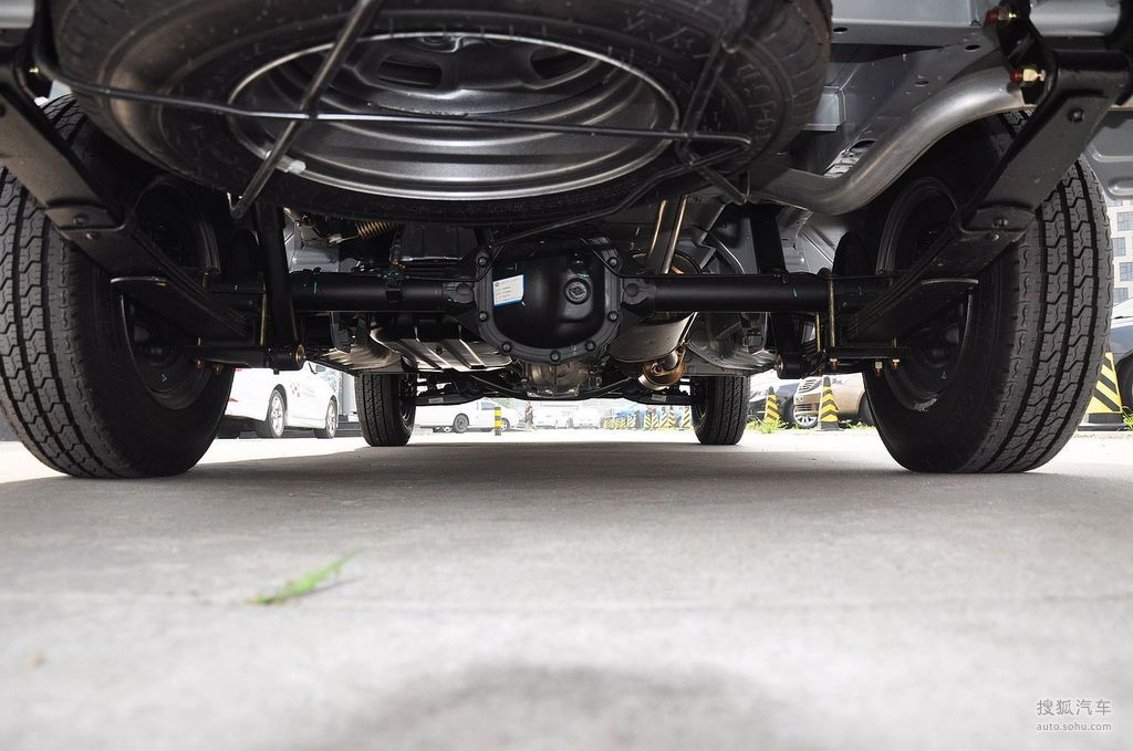 【 东南得利卡高清图片】_底盘发动机_搜狐汽车网