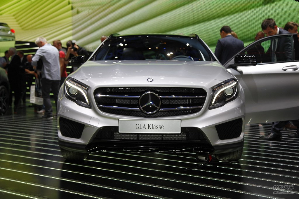 【 奔驰gla级高清图片】_奔驰gla 法兰克福车展实拍_搜狐汽车网