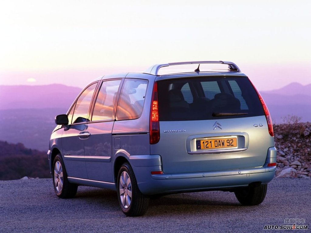 雪铁龙雪铁龙c8