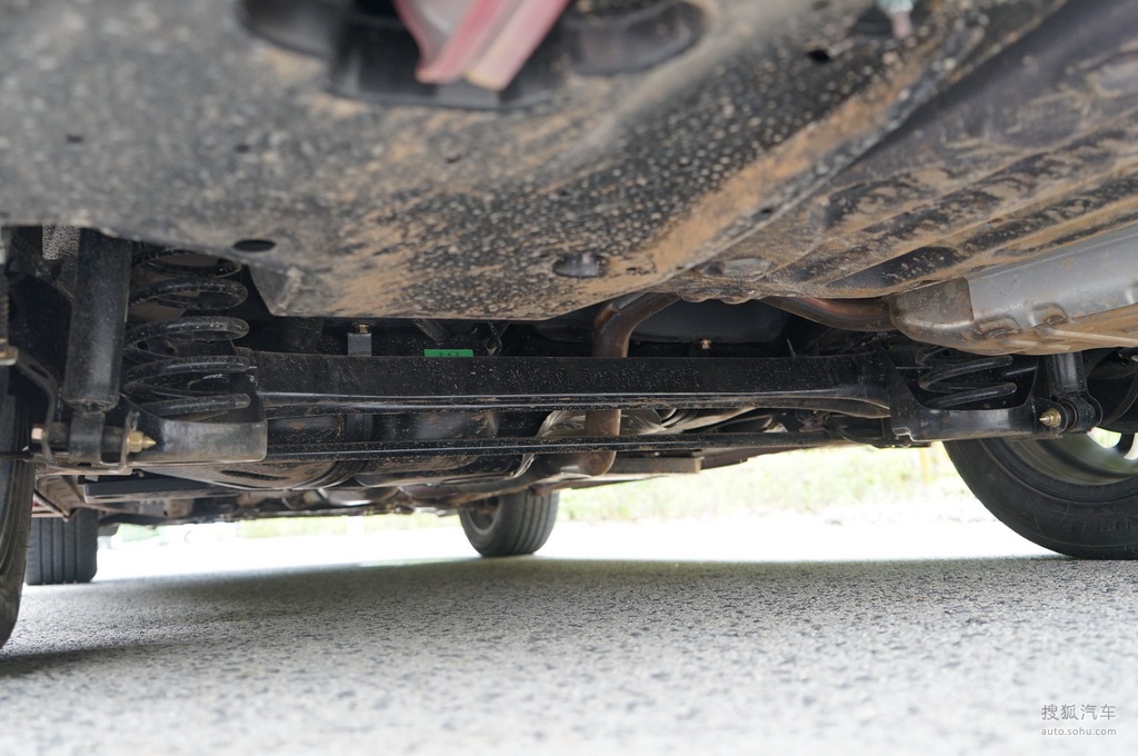 图库 力帆 力帆 轩朗 2017款 2.0l 手动舒适型 1.8l 手动精英型 2.