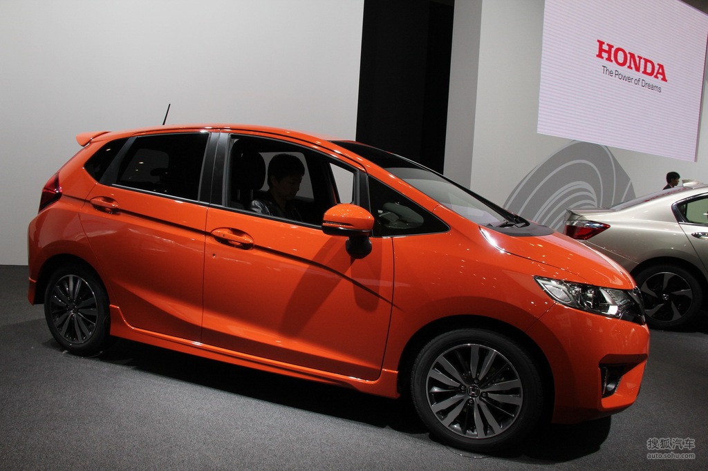 【 本田fit飞度高清图片】_本田飞度rs 东京车展实拍_搜狐汽车网