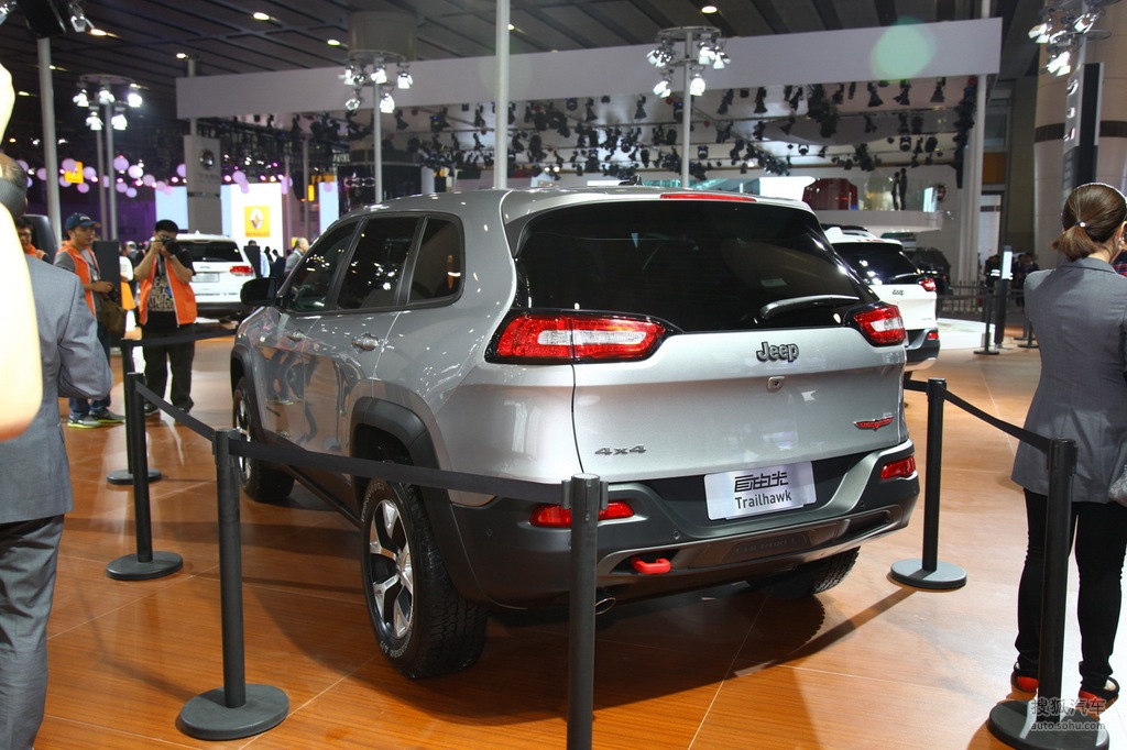 jeep自由光广州车展实拍