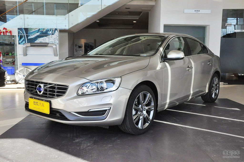 2014款沃尔沃s60l t5 - 车前45°提示:支持键盘翻页 ←左 右→外观
