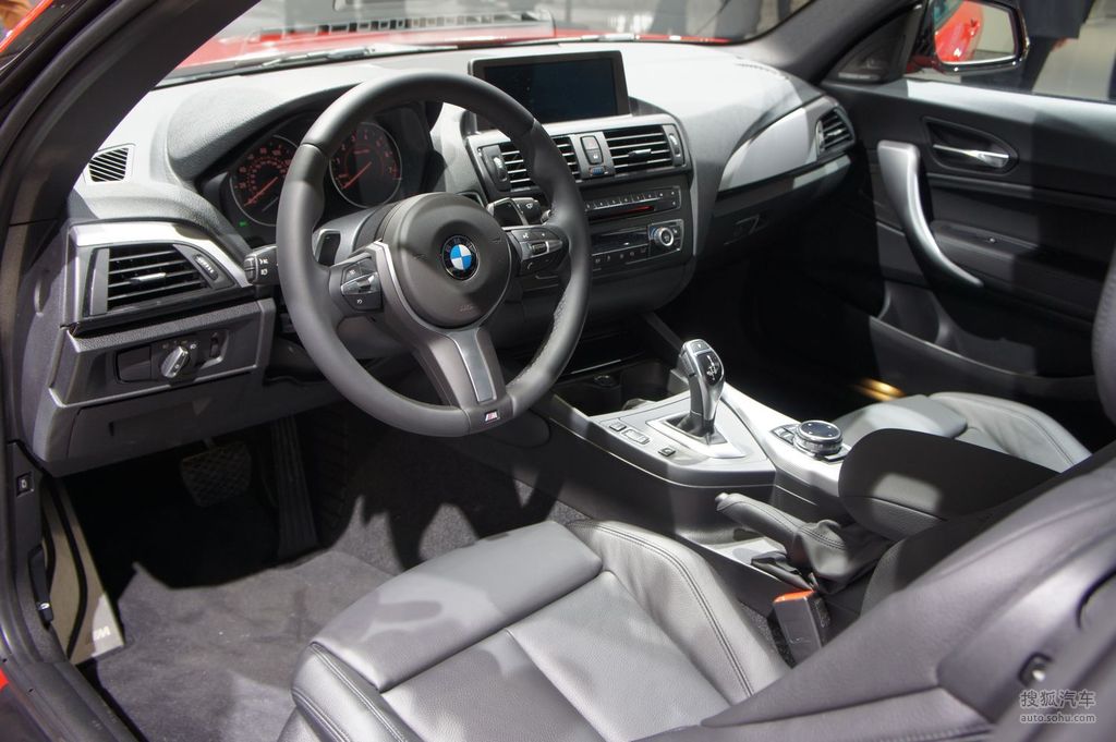 【 宝马1系m coupe高清图片】_内饰_搜狐汽车网