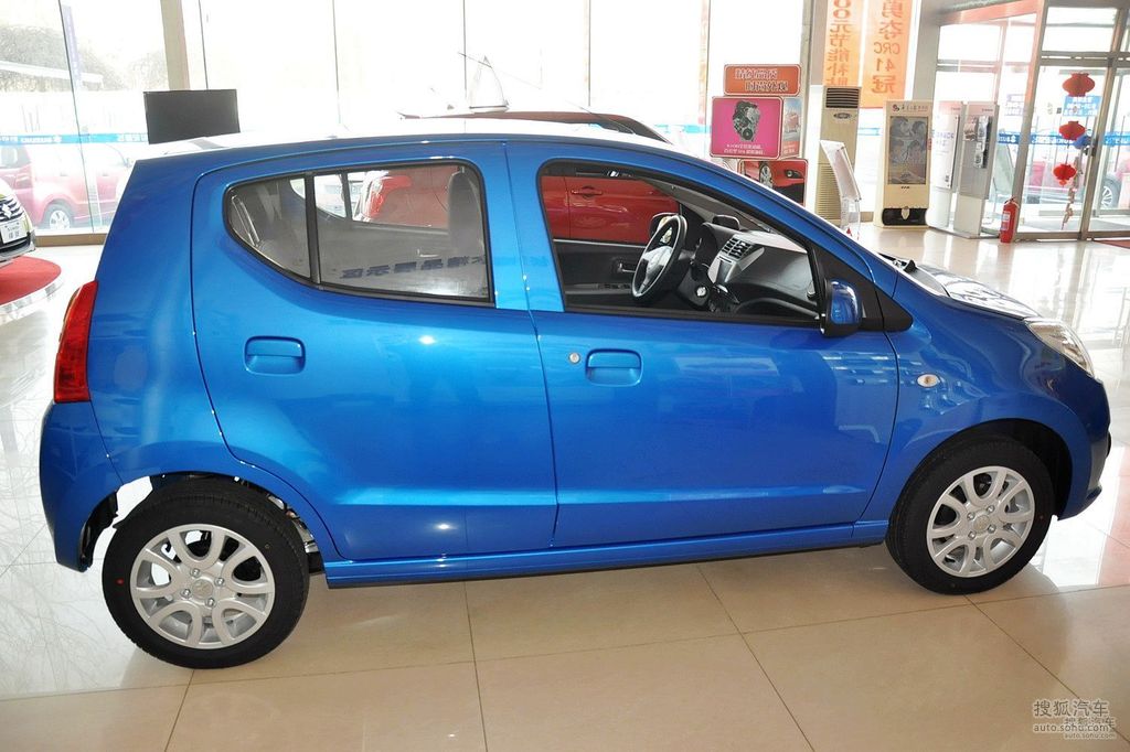 【 铃木奥拓高清图片】_蓝色_外观_搜狐汽车网