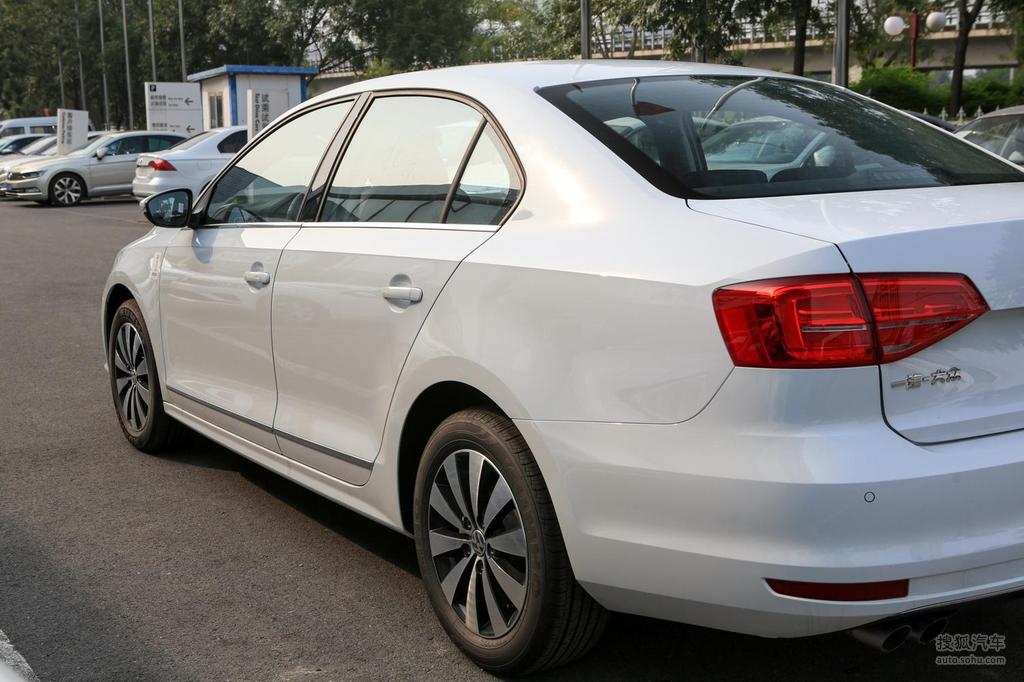 【 大众速腾高清图片】_2017款 230tsi 自动舒适型_极地白_外观_搜狐