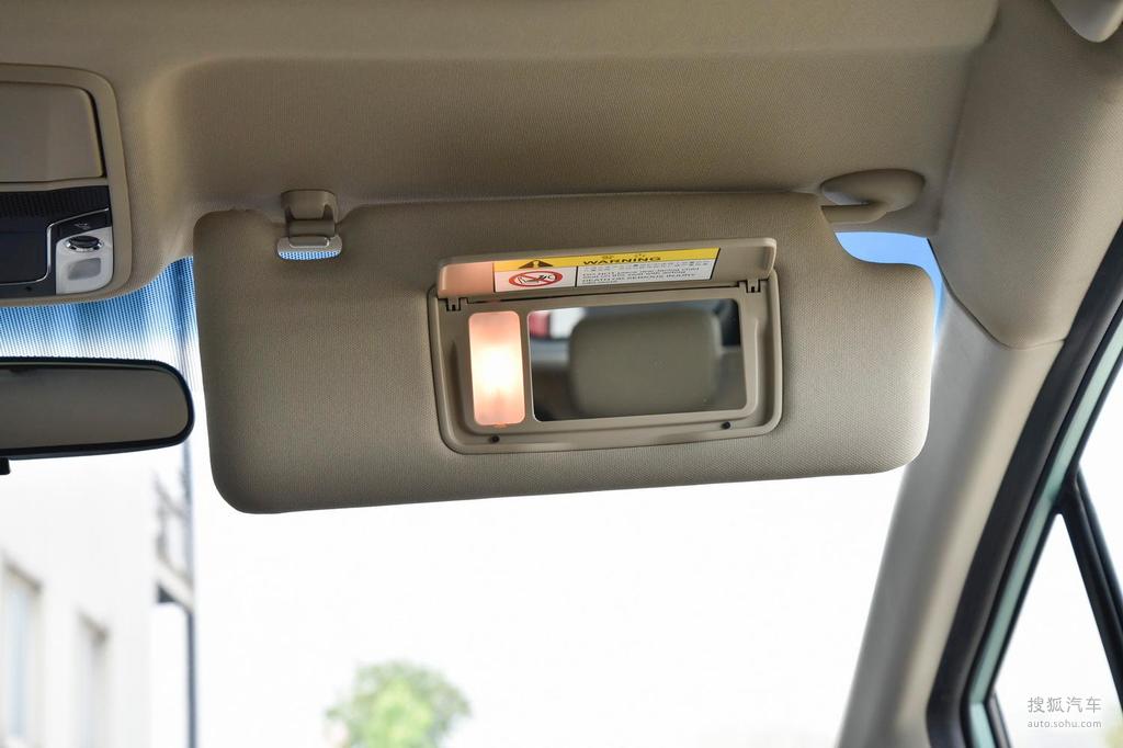 2017款本田杰德 210turbo cvt豪华版 5座   遮阳板     提示:支持键盘