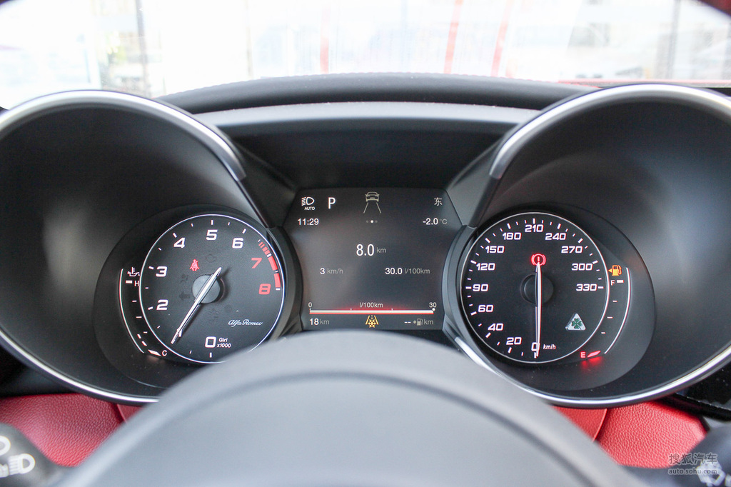 阿尔法罗密欧giulia