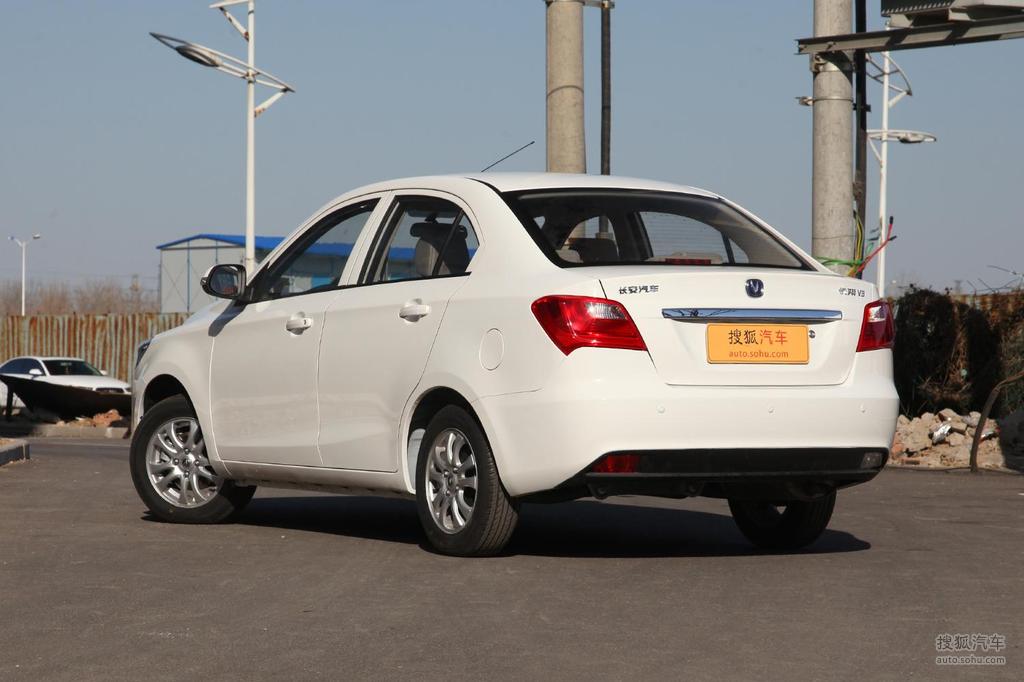 【 长安悦翔v3高清图片】_白色_外观_搜狐汽车网