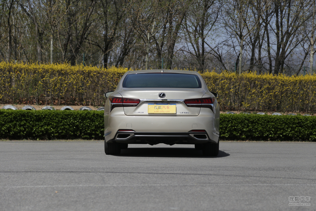 图库 雷克萨斯 雷克萨斯 ls 2018款 350 卓越版 350 豪华版 2014款