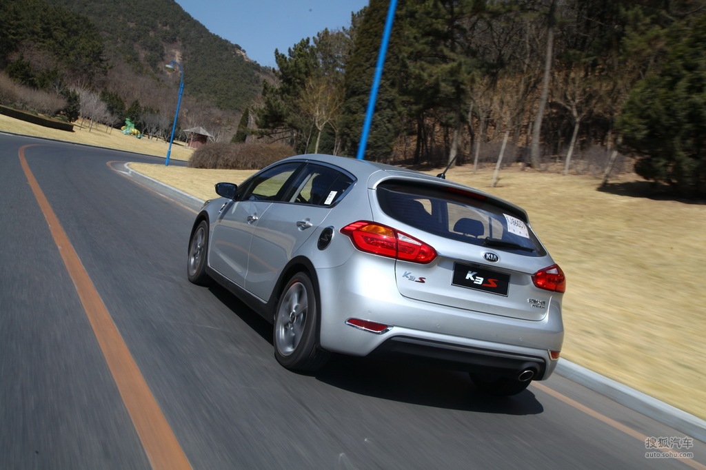 图库 起亚 东风悦达起亚 k3s 2014款 1.6l gls 手动 1.6l gls 自动 1.