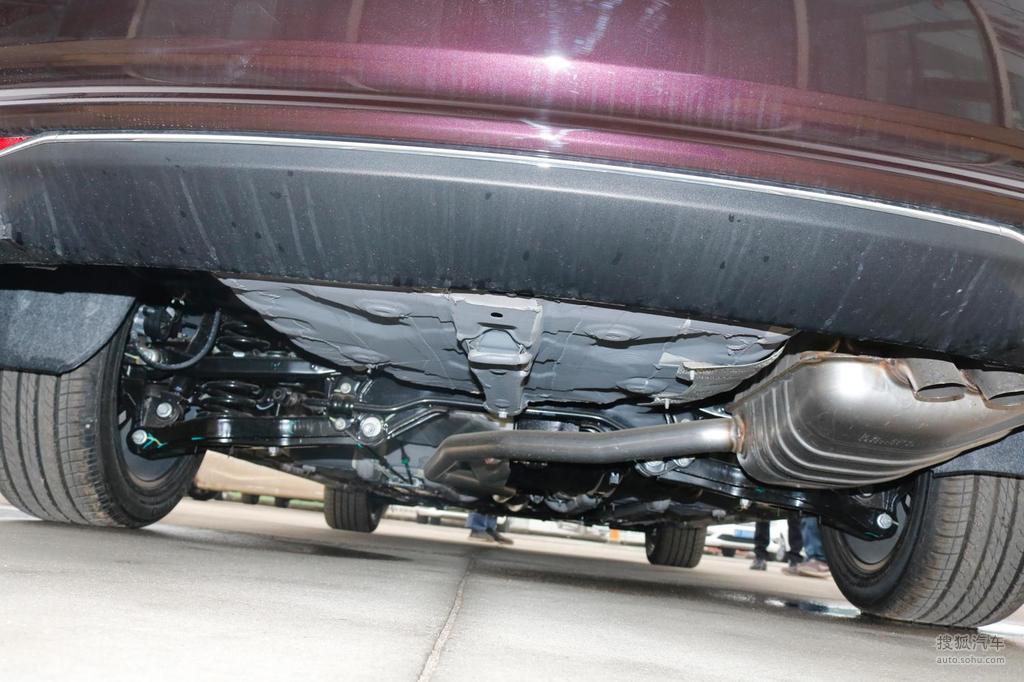 【 长安睿骋cc高清图片】_底盘发动机_搜狐汽车网