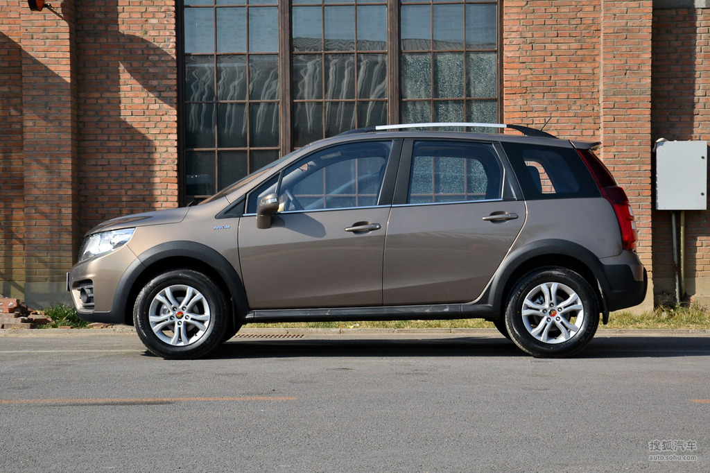 2014款东风风行景逸x315l手动尊享型