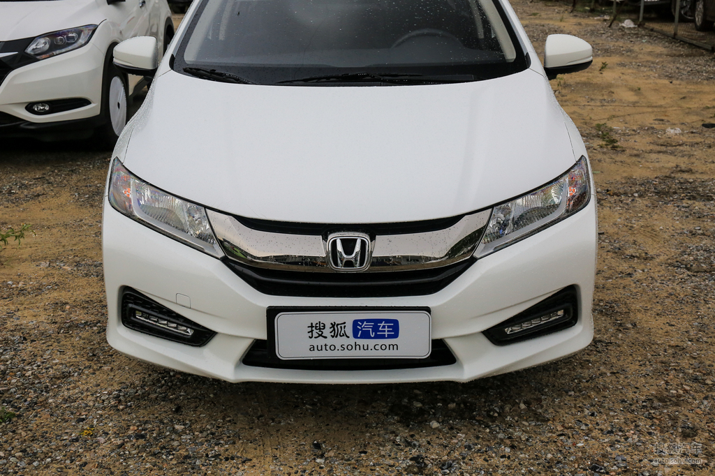 【 本田锋范高清图片】_塔夫绸白_外观_搜狐汽车网