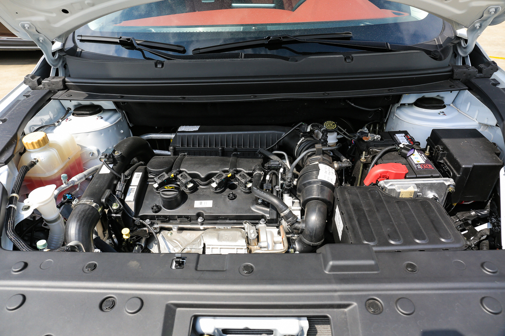 【 东风风行t5高清图片】_2018款 300t dct智慧型_底盘发动机_搜狐