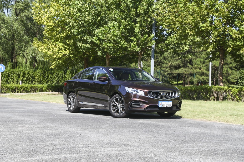 2018款吉利博瑞ge15tmhev耀尊版