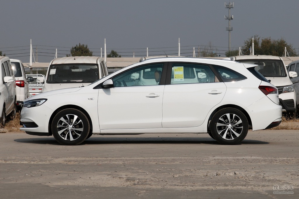 2019款别克阅朗18t自动互联旗舰型