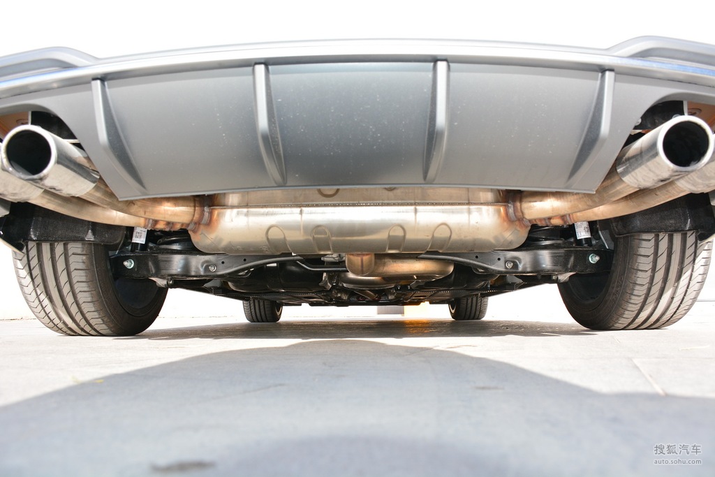 【 奥迪s3三厢高清图片】_底盘发动机_搜狐汽车网