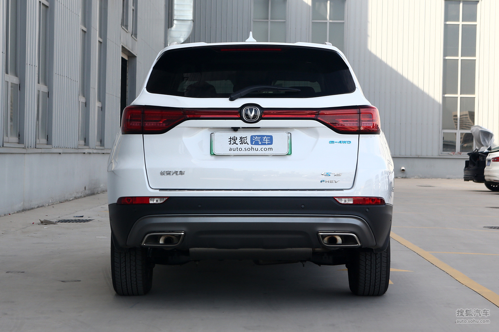 【 长安cs75高清图片】_精灵白_外观_搜狐汽车网