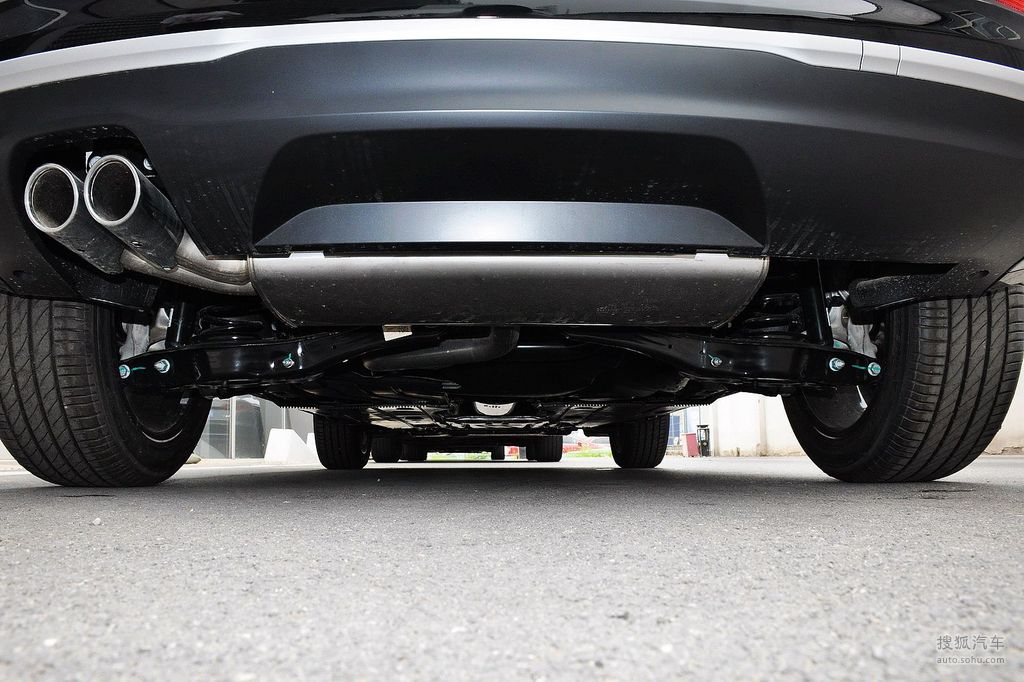 【 奥迪q2l高清图片】_底盘发动机_搜狐汽车网