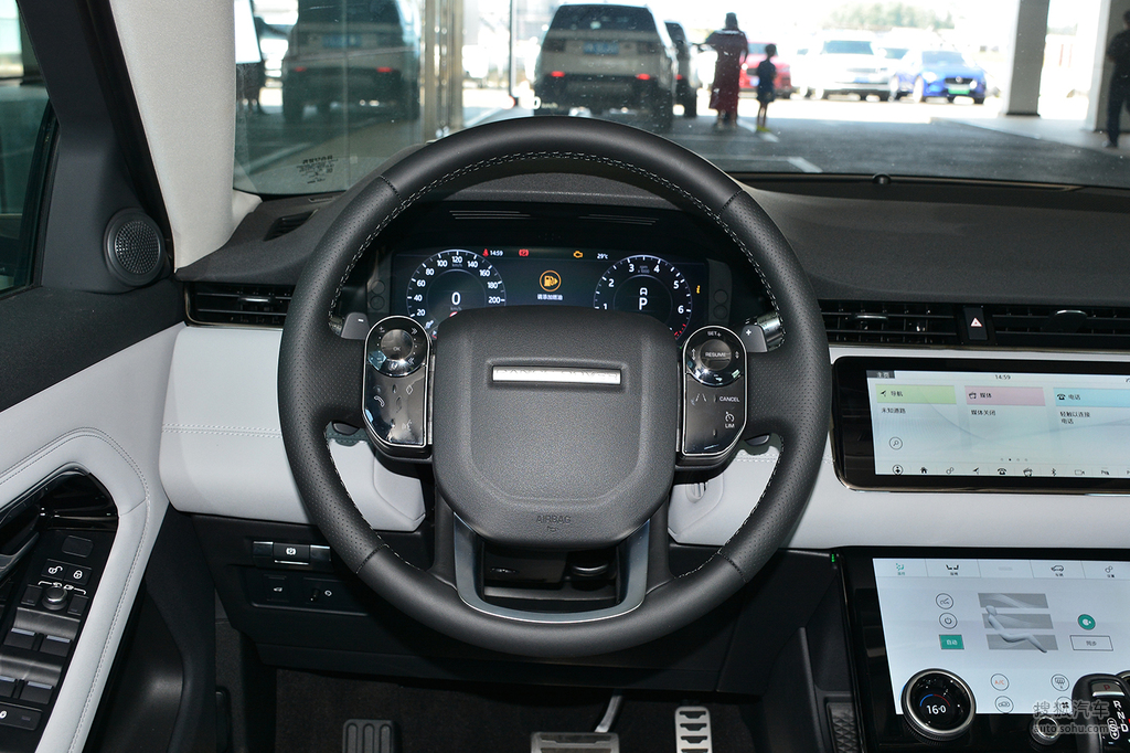 【 路虎揽胜极光高清图片】_2020款 249ps r-dynamic se 运动科技版