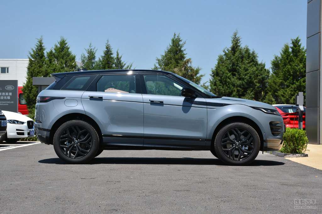 【 路虎揽胜极光高清图片】_2020款 249ps r-dynamic s 运动版_纽约灰