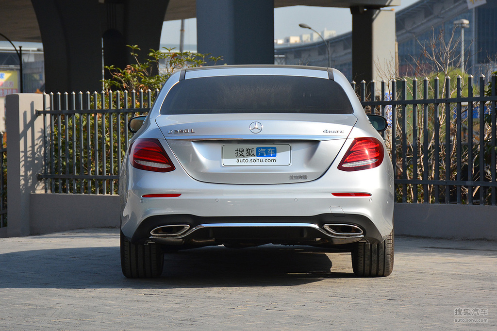 【 奔驰e级高清图片】_铱银色_外观_搜狐汽车网