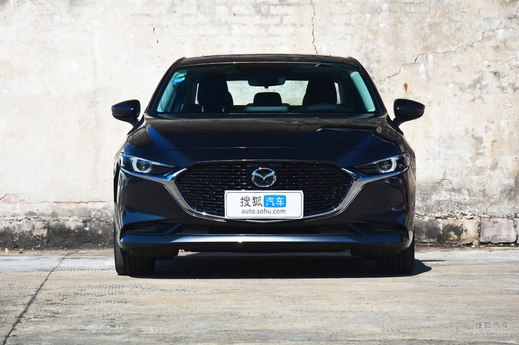 【 馬自達mazda3axela昂克賽拉 三廂高清圖片】_2020款 2.