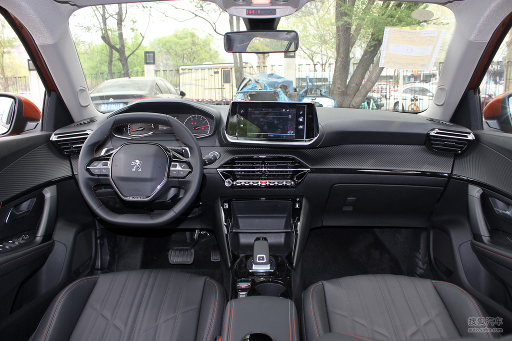 【 标致2008高清图片】_2020款 230thp 锐尚版_内饰_搜狐汽车网