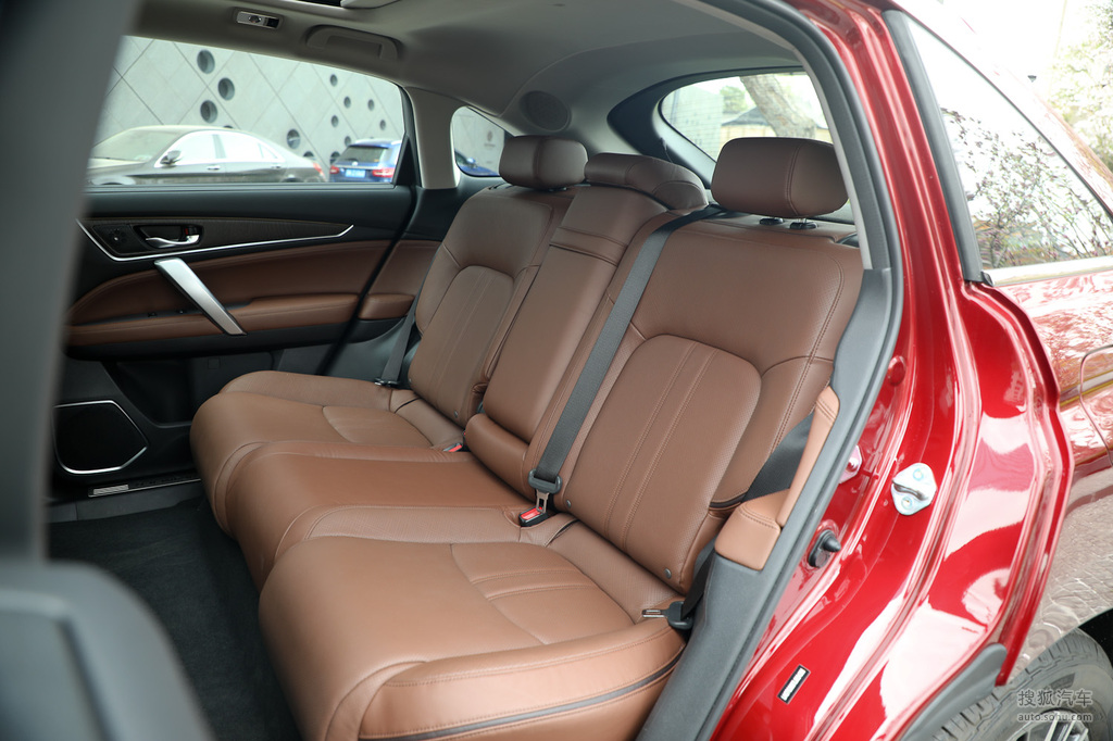 空间(36)底盘/动力(109)评测(86)图解(66)其他(60)本田冠道4s店报价