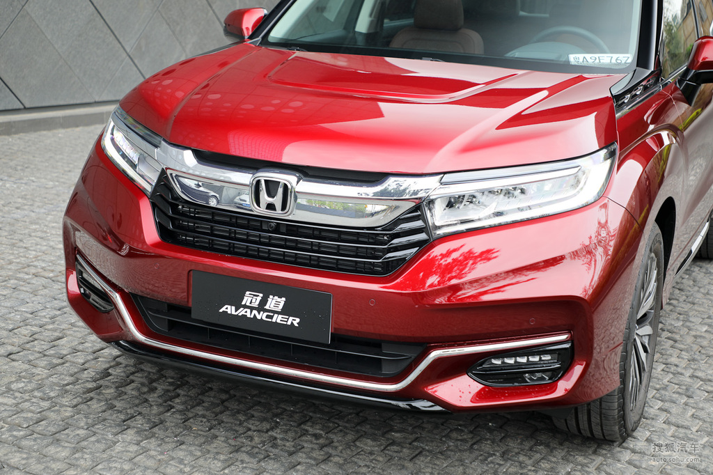 2020款本田冠道370turbo四驱至尊版