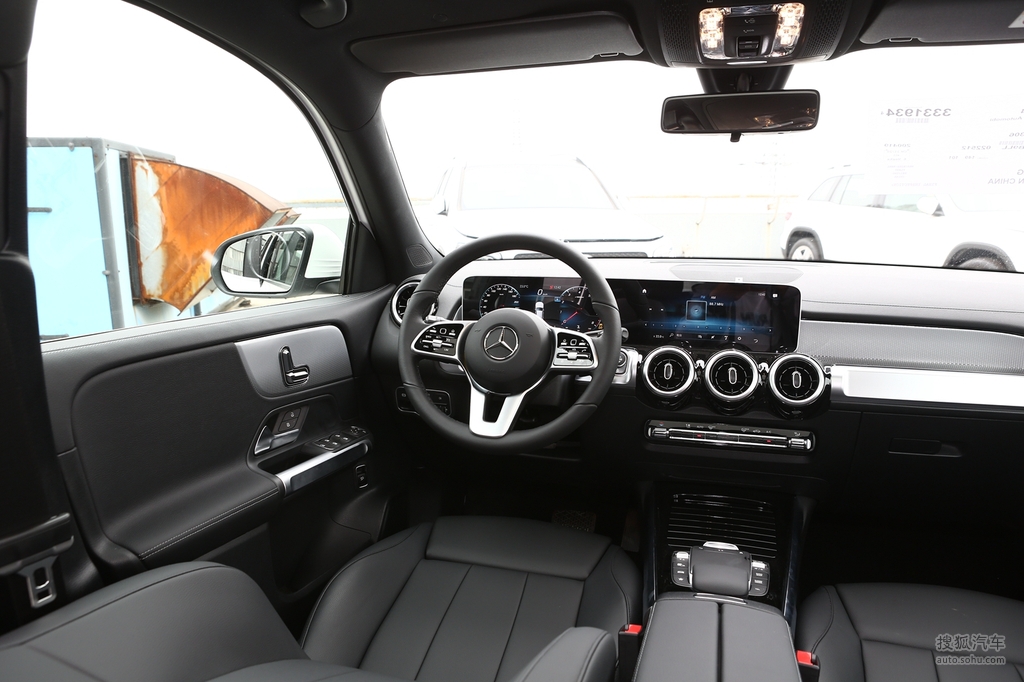2020款奔驰glb 180 时尚型提示:支持键盘翻页 ←左 右