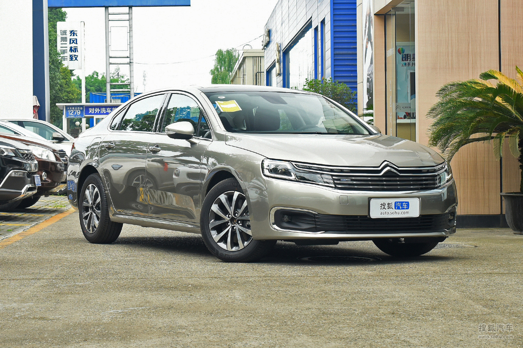 2020款雪铁龙c6360thp豪华型