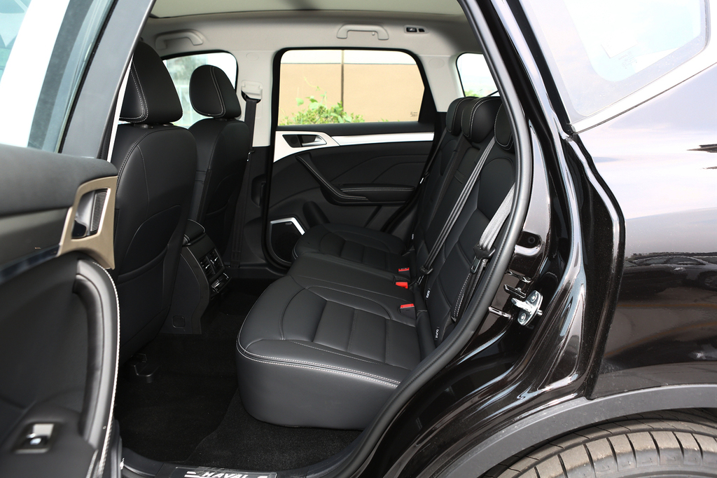 0t 自动智享型 国vi_空间展示_搜狐汽车网