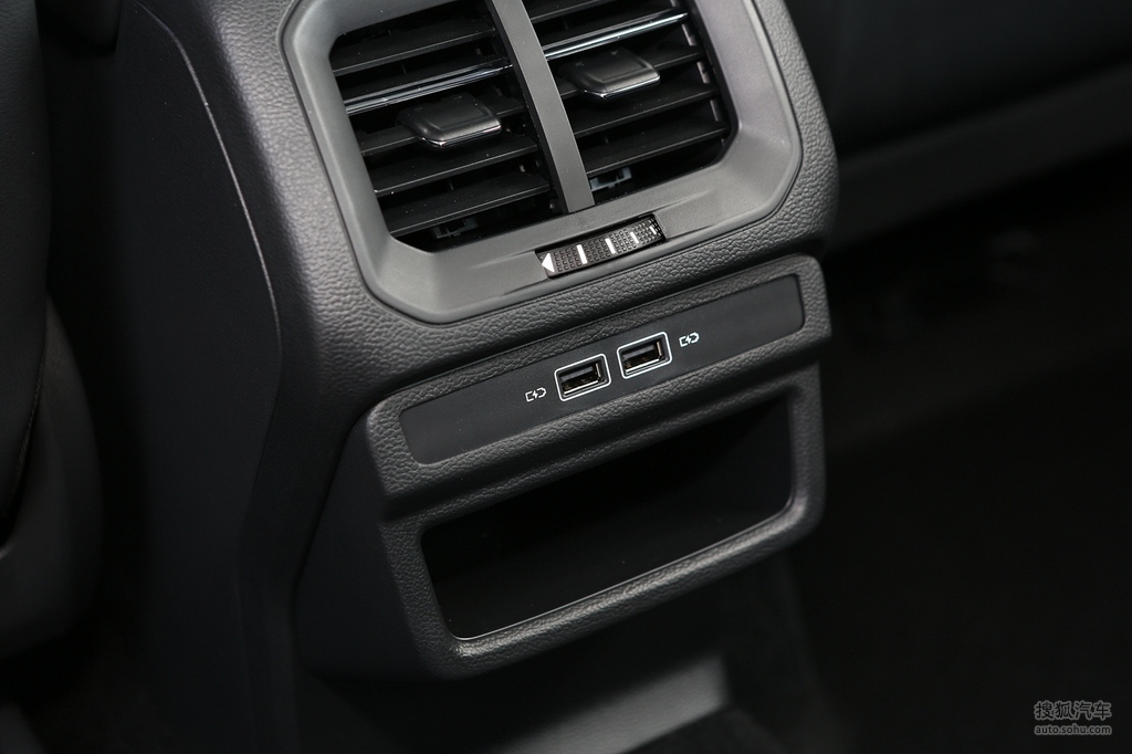 2021款大众途岳280tsi两驱豪华版plus