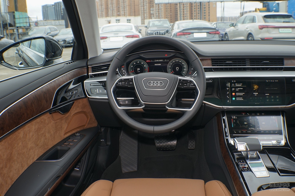 【 奥迪a8l高清图片】_黑色/肉豆蔻色_内饰_搜狐汽车网