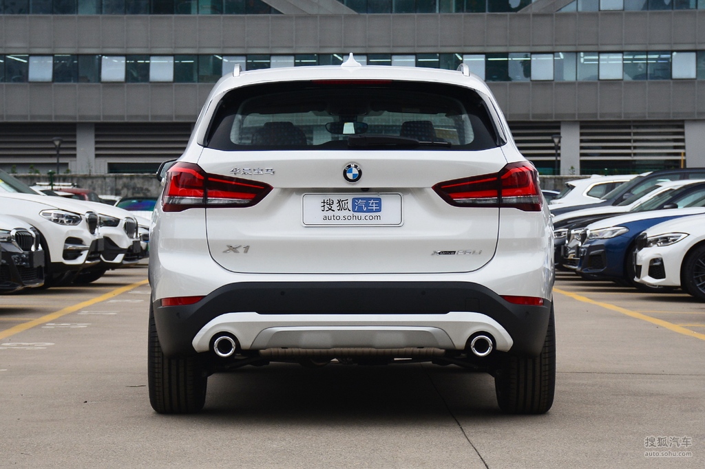 2021款宝马x1xdrive25li尊享型