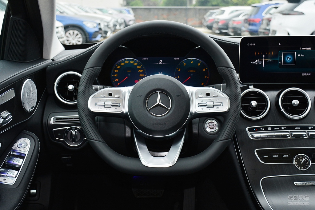 【 奔驰c级高清图片】_2021款 c 260 l 运动星耀臻藏版_黑色_内饰