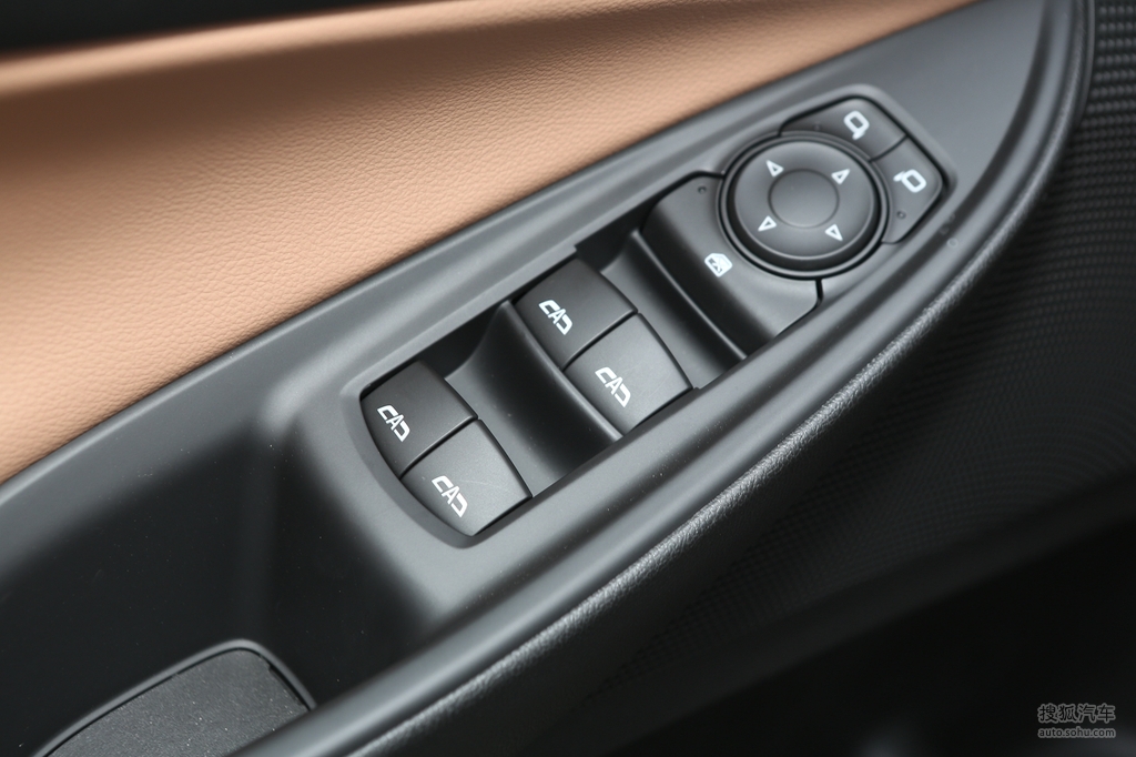 【 别克gl6高清图片】_黑色/赤陶棕_内饰_搜狐汽车网