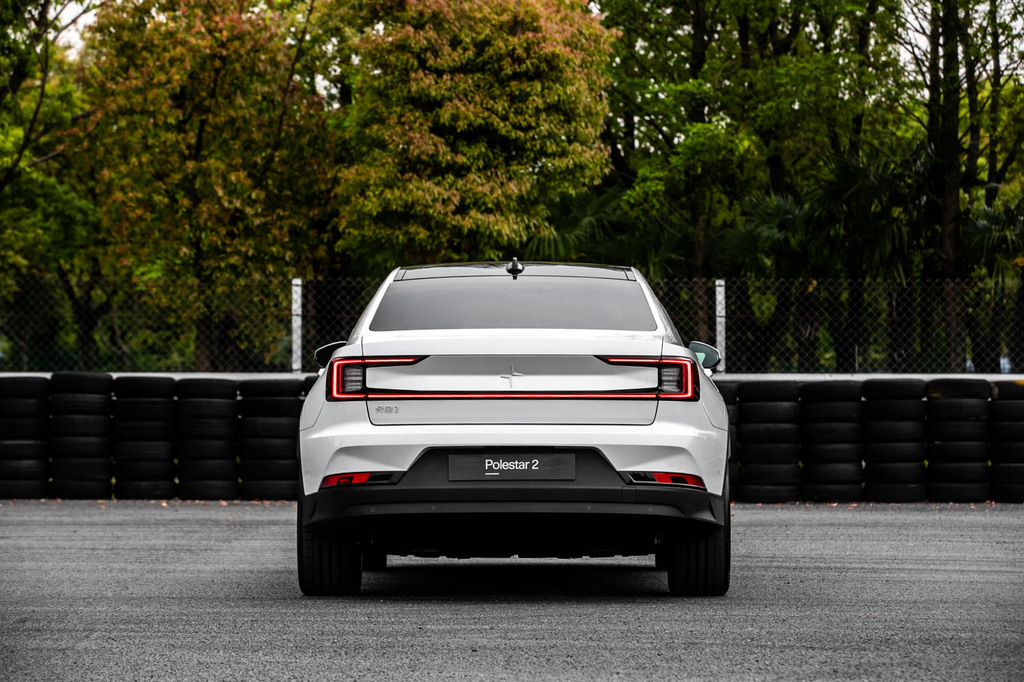 2020款polestar极星2首发版