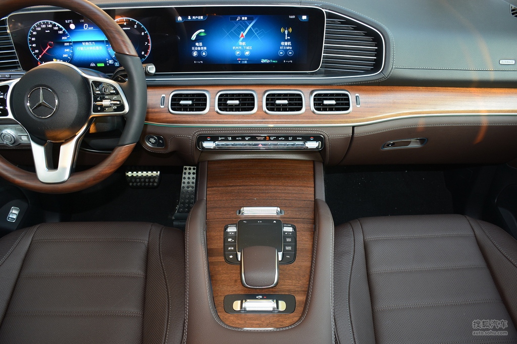 奔驰gls 450 4matic 豪华型 - 中控台提示:支持键盘翻页 ←左 右