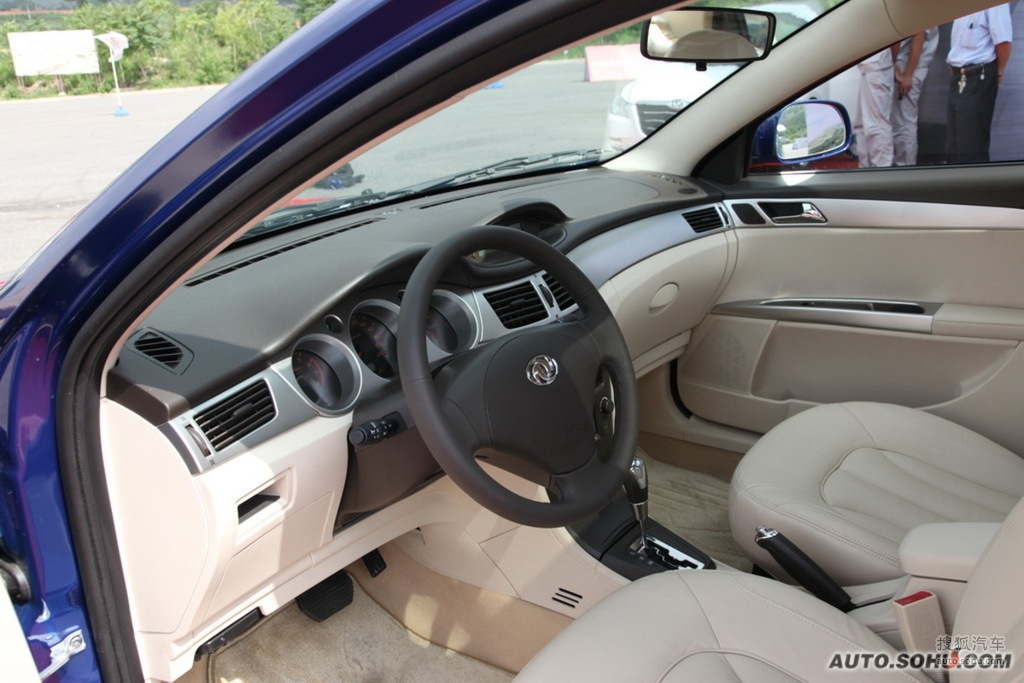 【 东风风神s30高清图片】_浅色内饰_内饰_搜狐汽车网