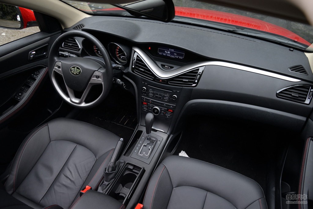 【 奔腾b70高清图片】_2014款 2.0l 自动豪华型_内饰_搜狐汽车网