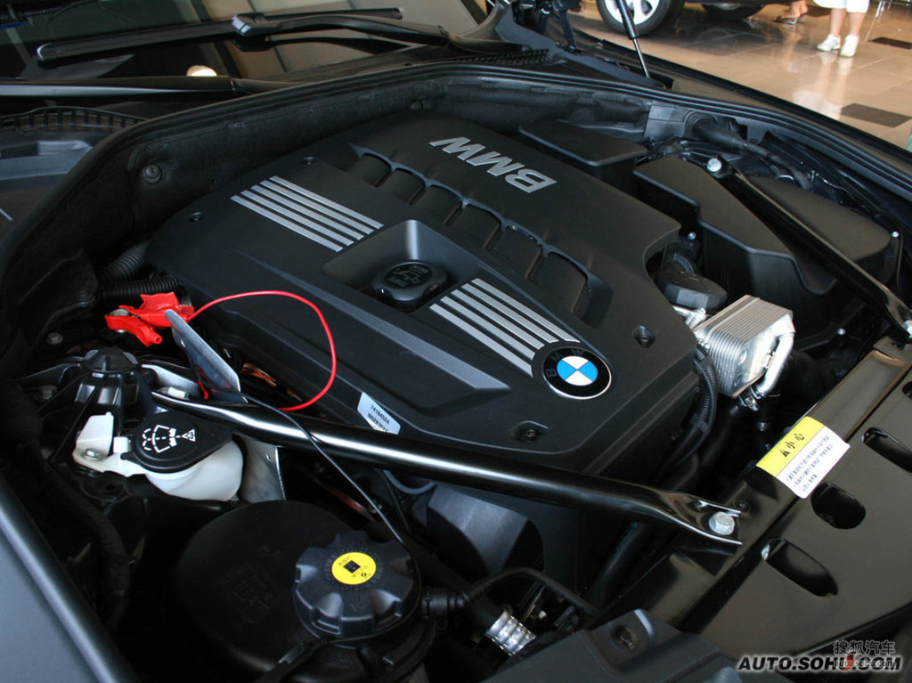 【 宝马7系高清图片】_2009款 730li 豪华型_底盘发动机_搜狐汽车网